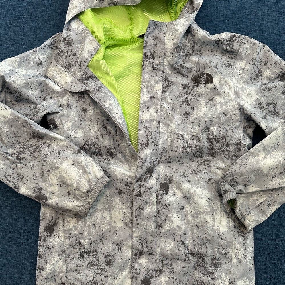 North face boys rain jacket
